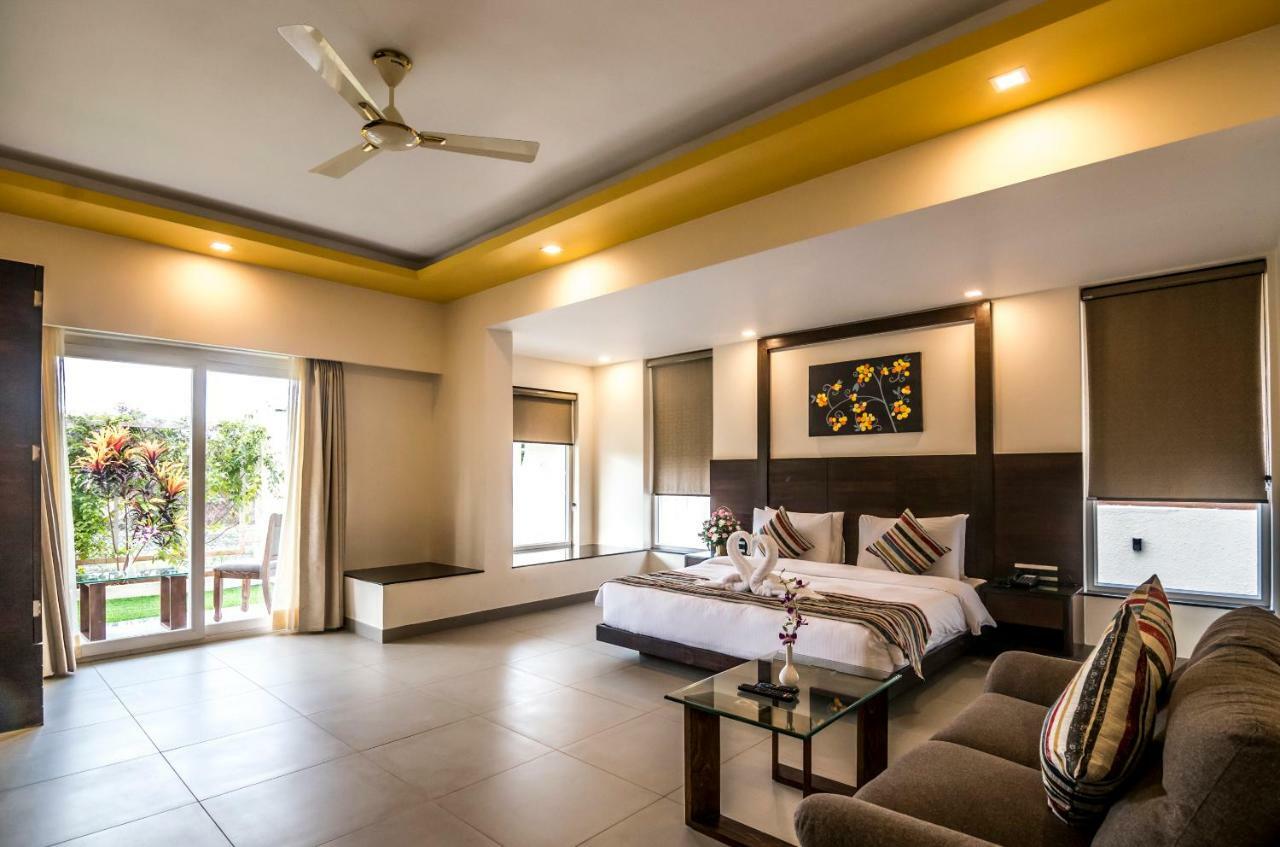 Regenta Central North Goa, Arpora Ngoại thất bức ảnh